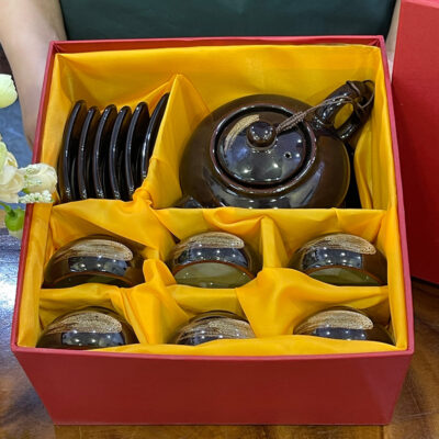 bo-am-chen-men-hoa-bien-nau-den-hoa-tiet-xuoc-vang-kim-hb-01 (6)
