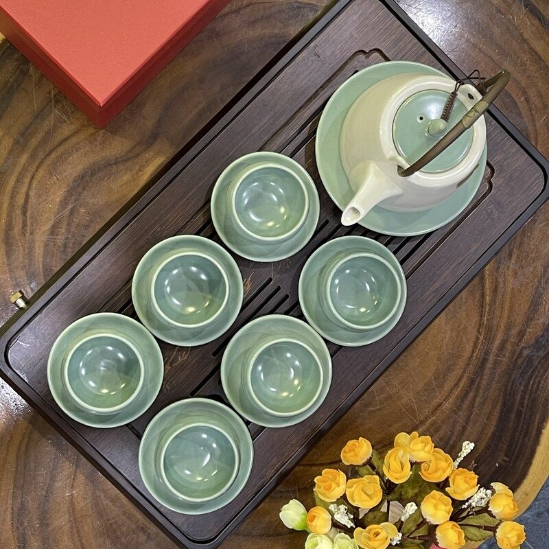 bo-am-chen-trang-phoi-xanh-ngoc-bich-quai-dong-act-01