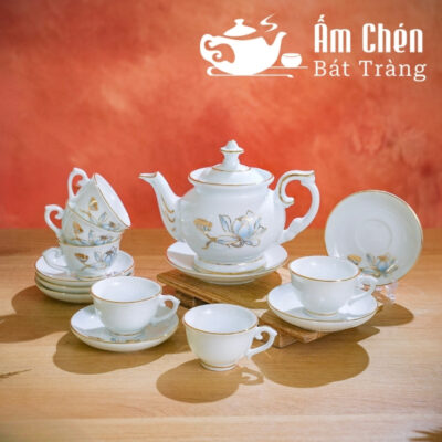 bo-am-chen-ve-tay-hoa-sen-xanh-ve-vang-dang-dai-cat-vt-12 (1)