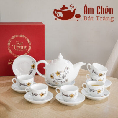 bo-tra-ve-tay-hoa-dong-vang-dang-buoi-lua-650ml-vt-06