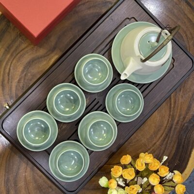 bo-am-chen-trang-phoi-xanh-ngoc-bich-quai-dong-act-01